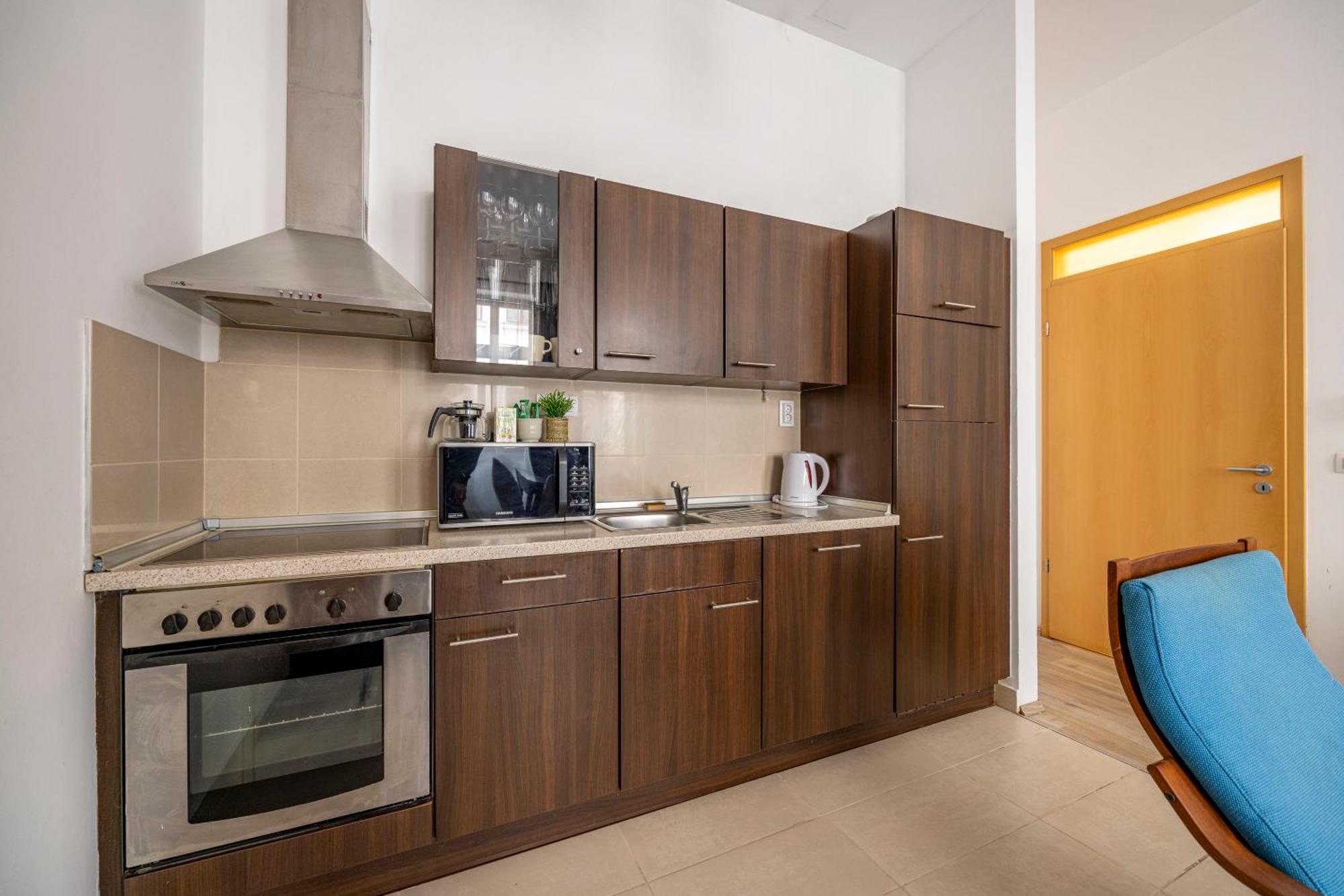 Apartment Deluxe Gozsdu Court
