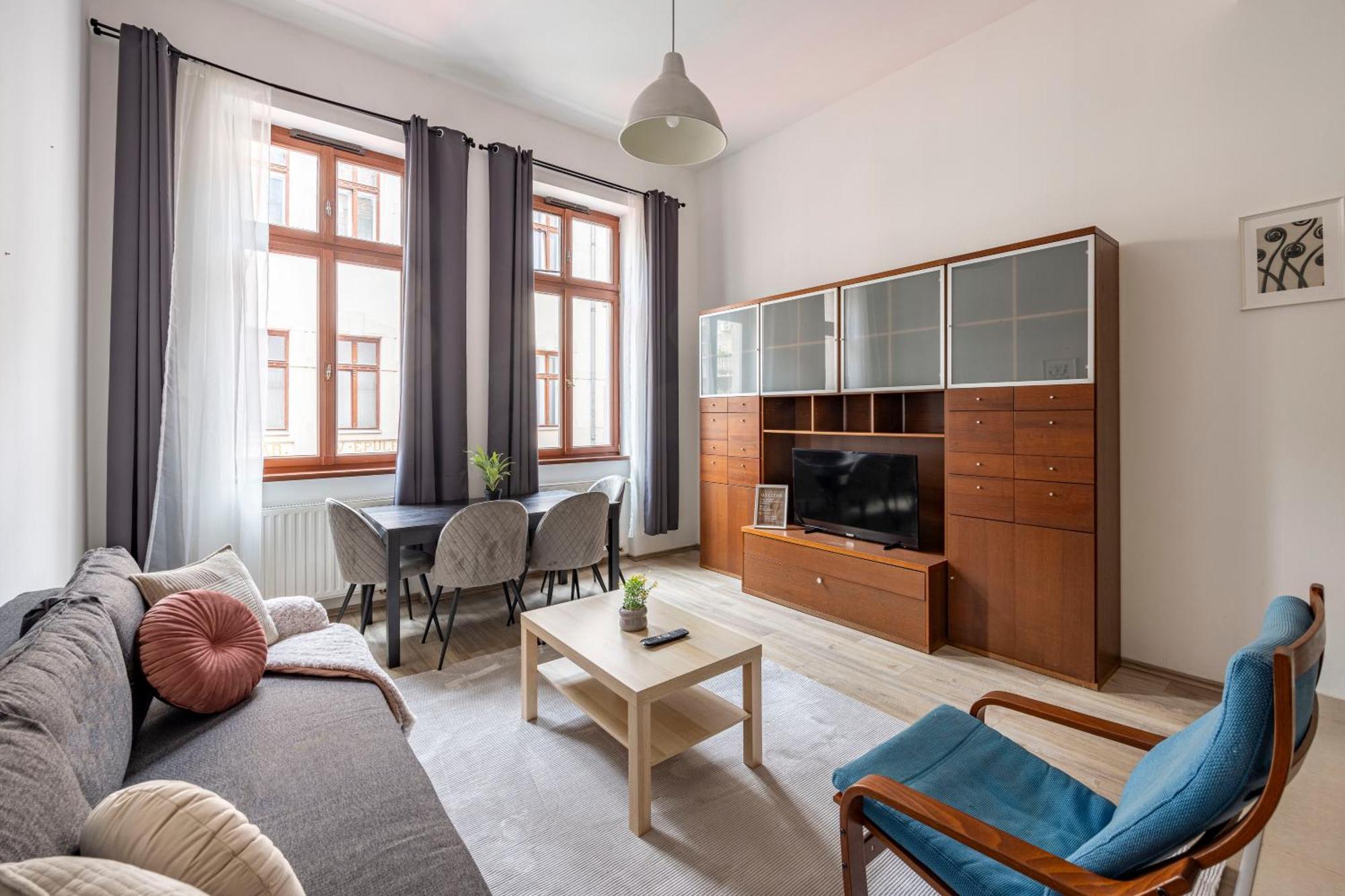 Apartment Deluxe Gozsdu Court *